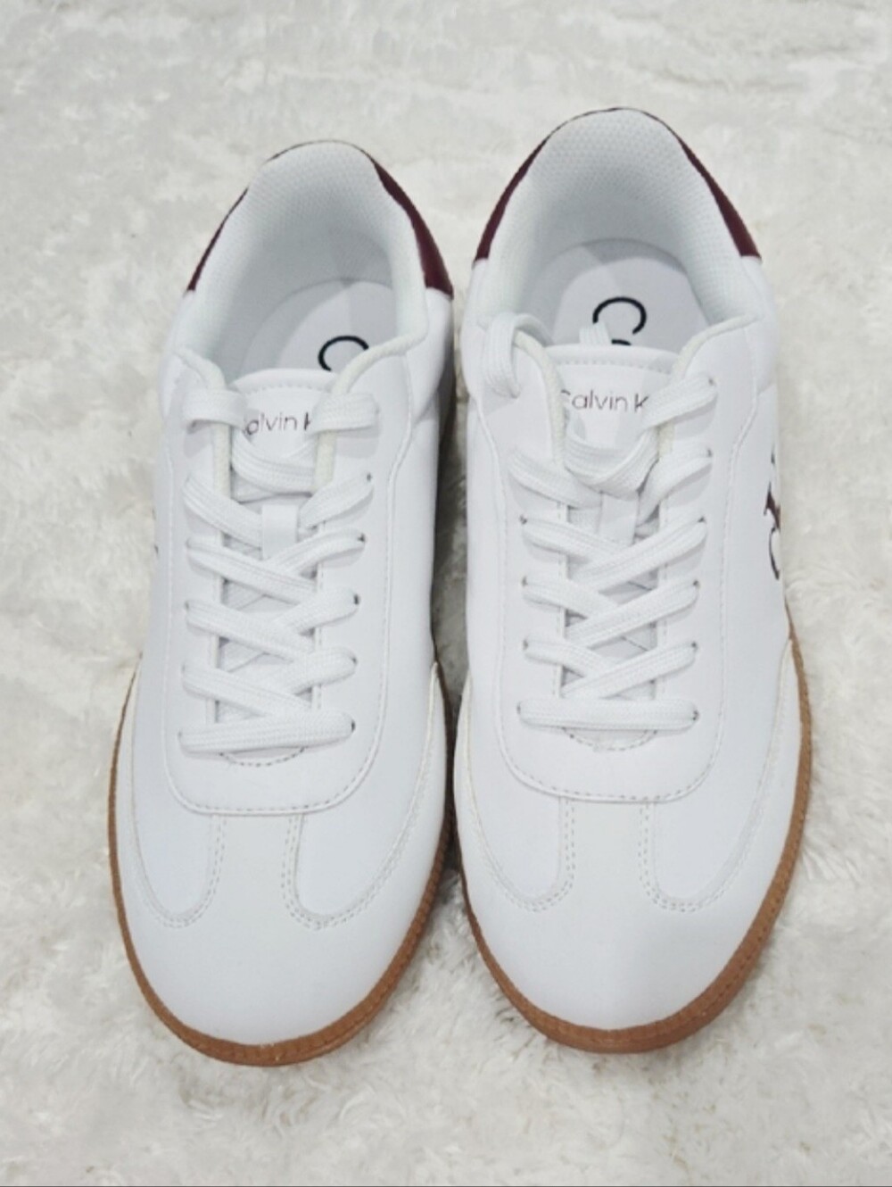 Calvin Klein Women’s White Burgundy Sneakers Size 11 M Casual Lace Up Shoes - Picture 2 of 6